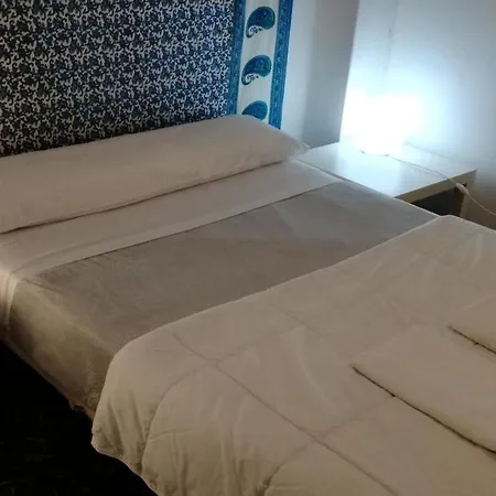 Guest house Host 2*