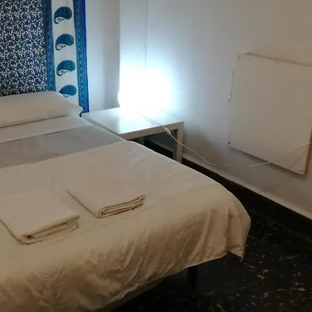 Guest house Host 2*
