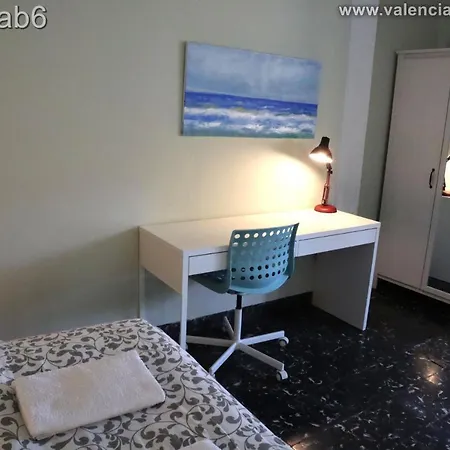 Host Guest house Valencia